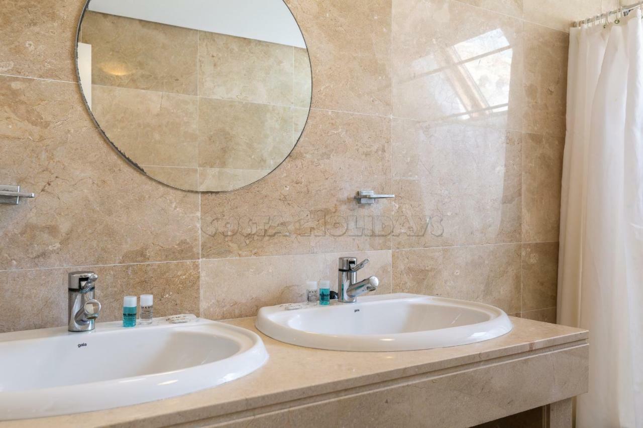 Marina Duquesa 3Bc2 Apartment Manilva Bagian luar foto